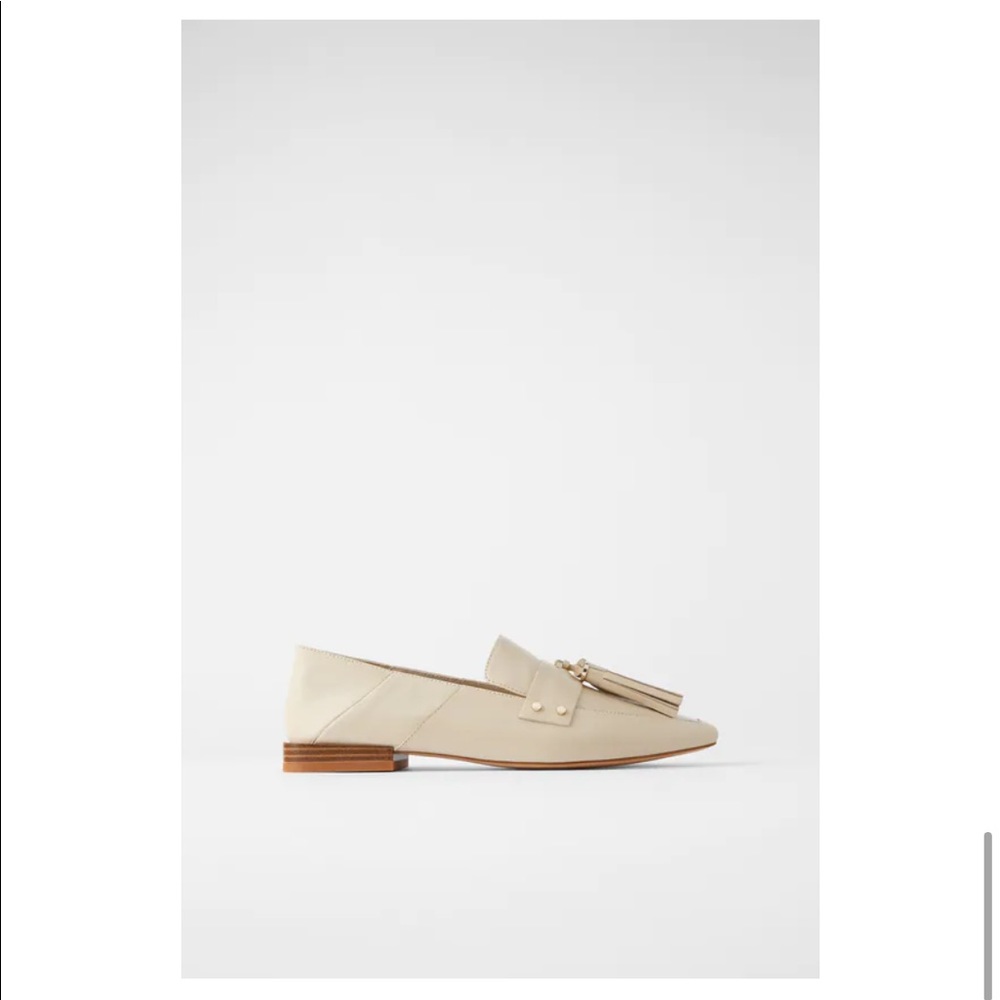 Soft leather tassel loafer (w/tags)
